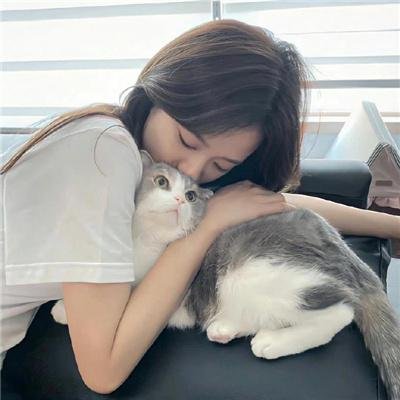 伯爵夫人的耳环